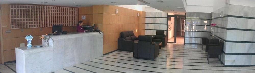 Apartamentos Turisticos Parque Tropical Vera Exteriör bild