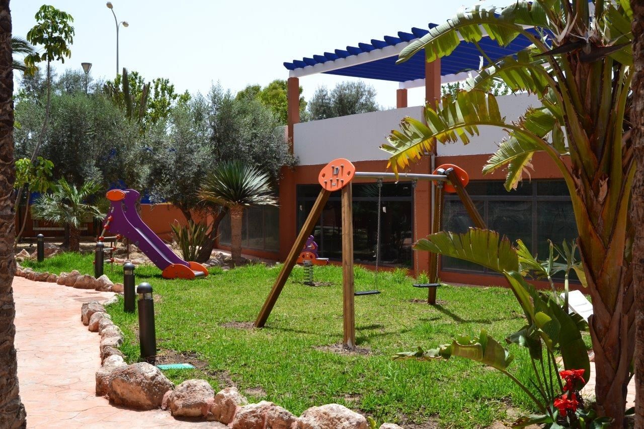 Apartamentos Turisticos Parque Tropical Vera Exteriör bild