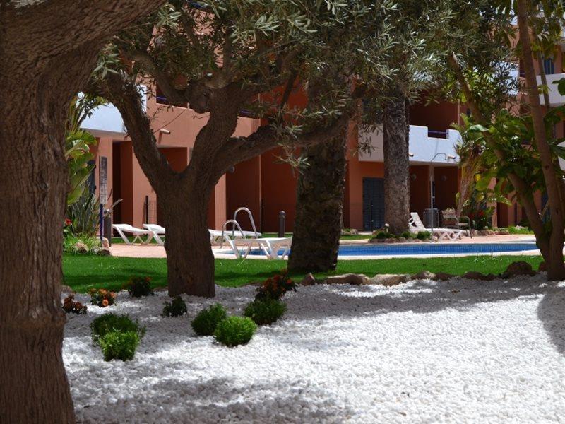Apartamentos Turisticos Parque Tropical Vera Exteriör bild