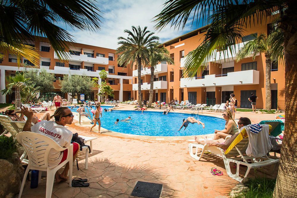 Apartamentos Turisticos Parque Tropical Vera Exteriör bild